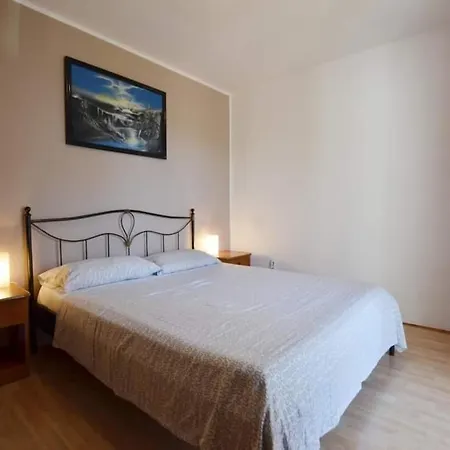 Tony Apartament